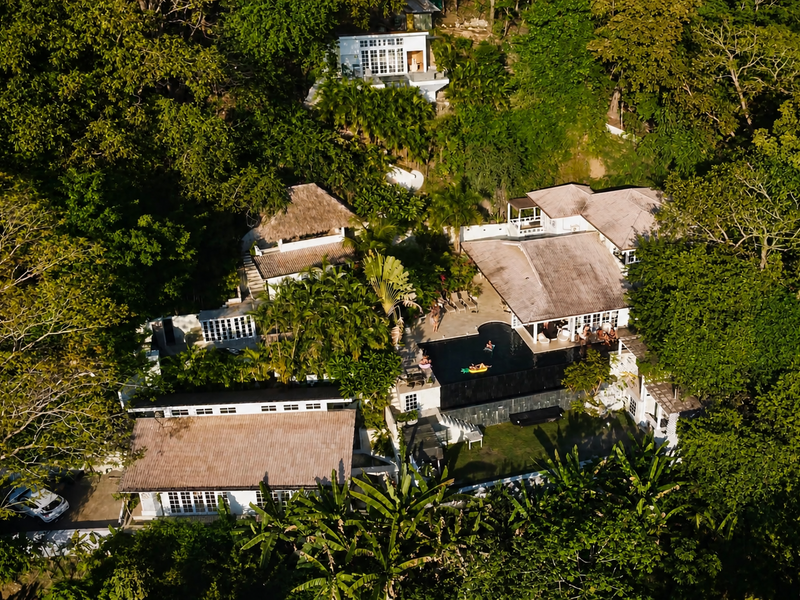 9 bed Single Family Homes For Sale in Playa Hermosa Santa Teresa, Puntarenas - hero 2