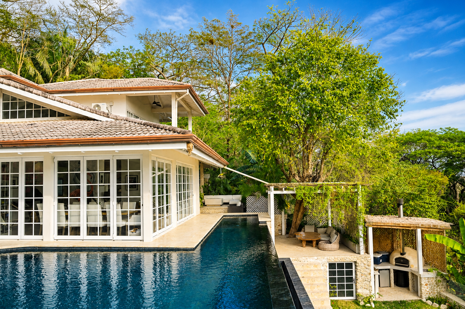 9 bed Single Family Homes For Sale in Playa Hermosa Santa Teresa, Puntarenas - thumb 5
