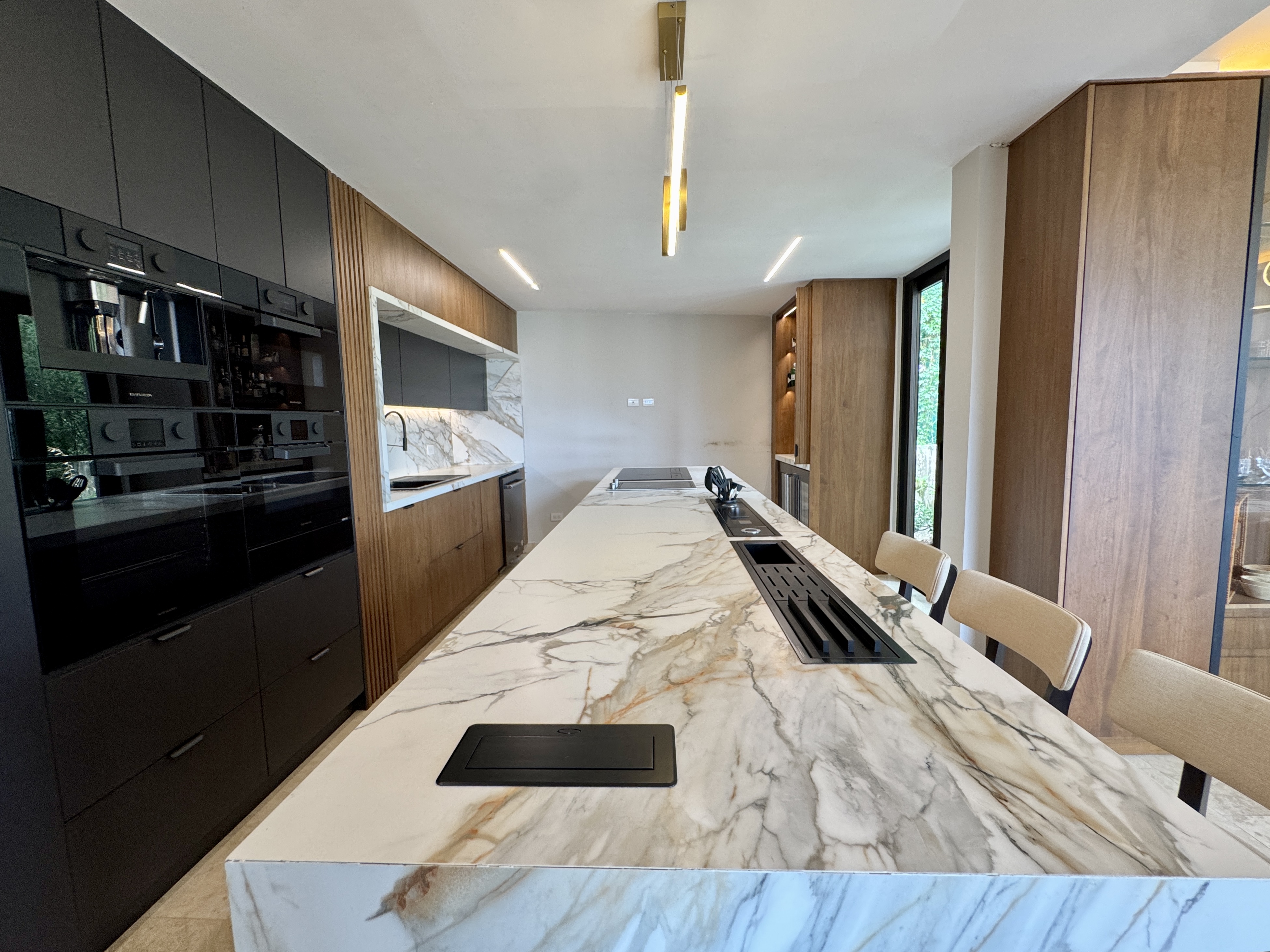 4 bed Condo For Sale in Santa Ana, San Jose - thumb 14