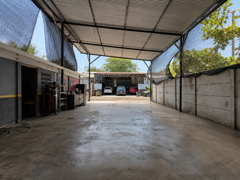 3 bed Warehouse For Sale in Jaco, Puntarenas - hero 2