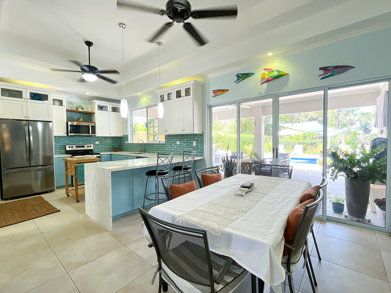 3 bed Single Family Homes For Sale in Playa Bejuco, Puntarenas - hero 3