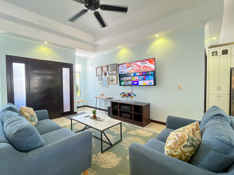 3 bed Single Family Homes For Sale in Playa Bejuco, Puntarenas - hero 4