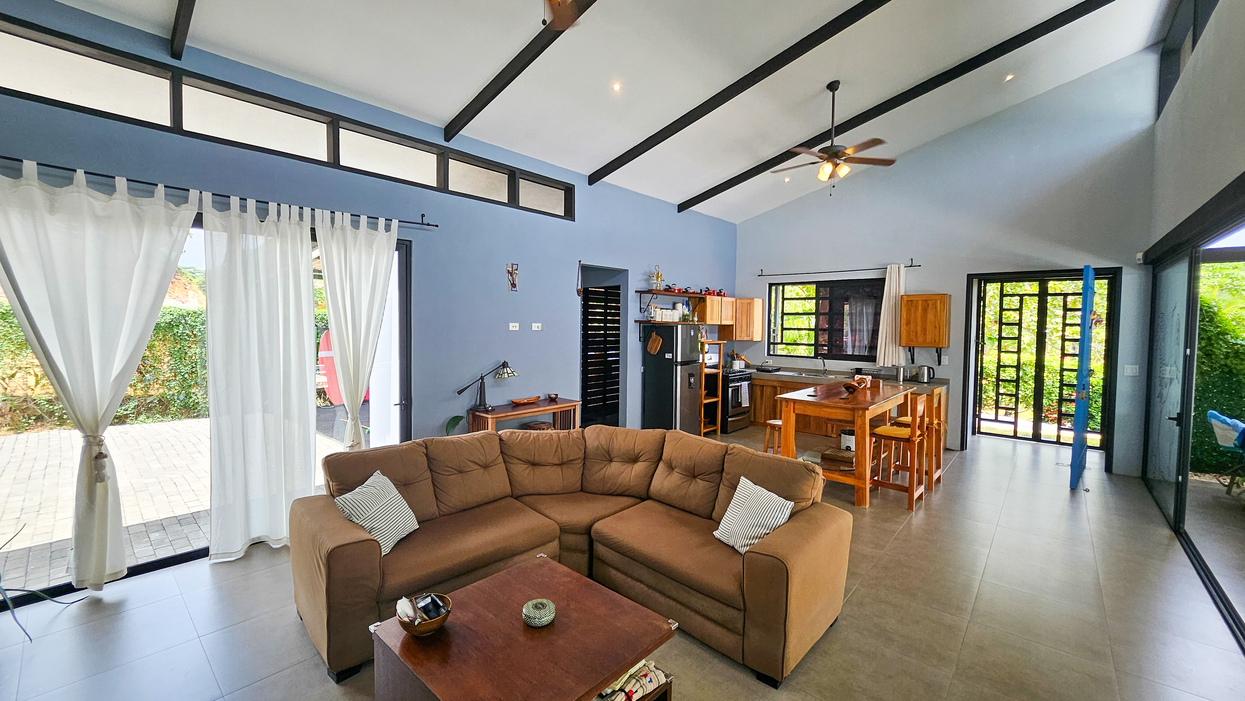 3 bed Single Family Homes For Sale in Playa Bejuco, Puntarenas - thumb 29