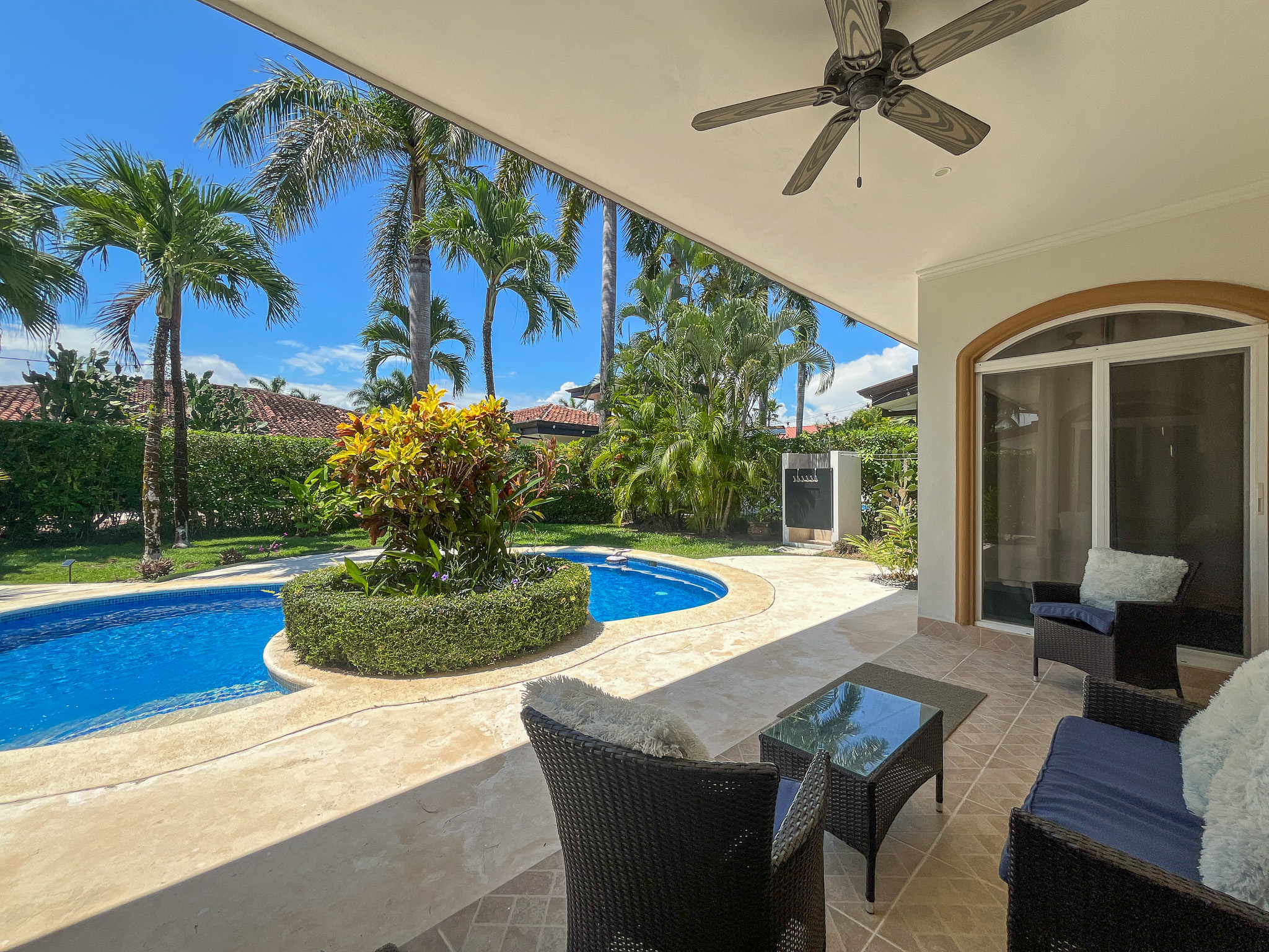 3 bed Single Family Homes For Sale in Playa Bejuco, Puntarenas - thumb 10