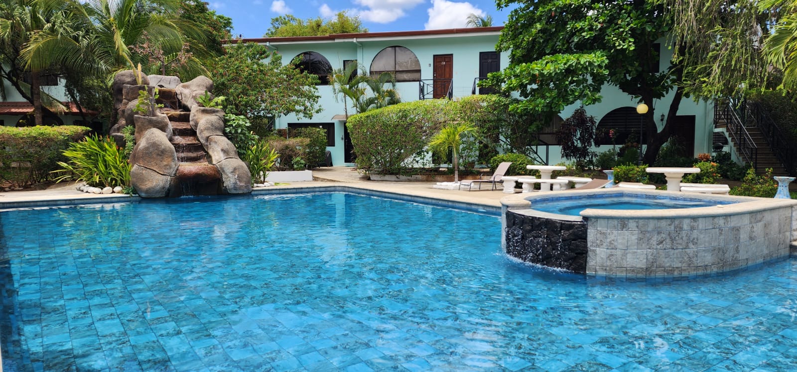 2 bed Condo For Sale in Playas Del Coco, Guanacaste - thumb 10