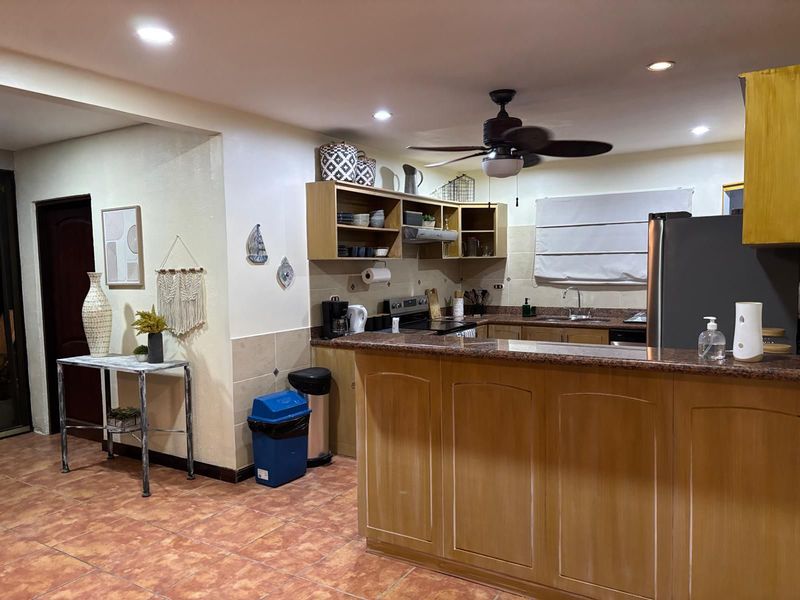 4 bed Single Family Homes For Sale in Jaco, Puntarenas - hero 6