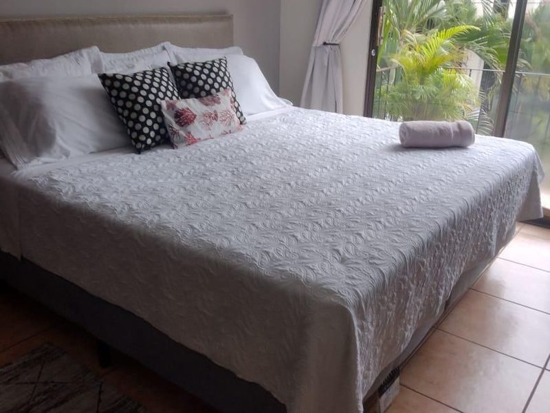 4 bed Single Family Homes For Sale in Jaco, Puntarenas - hero 12