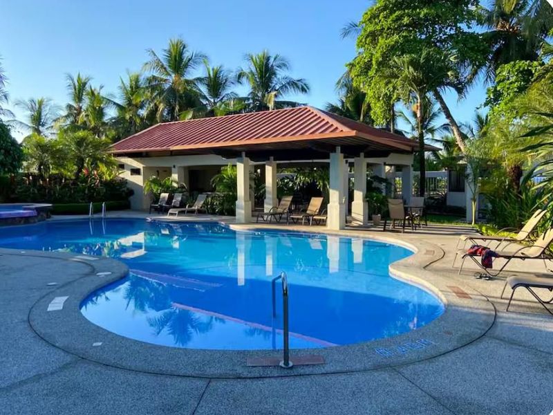 4 bed Single Family Homes For Sale in Jaco, Puntarenas - hero 25