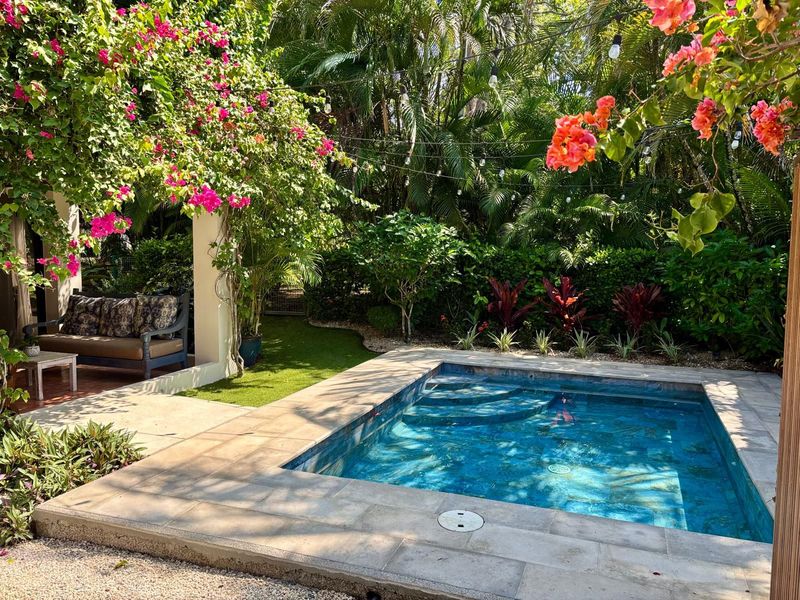 4 bed Single Family Homes For Sale in Jaco, Puntarenas - 1