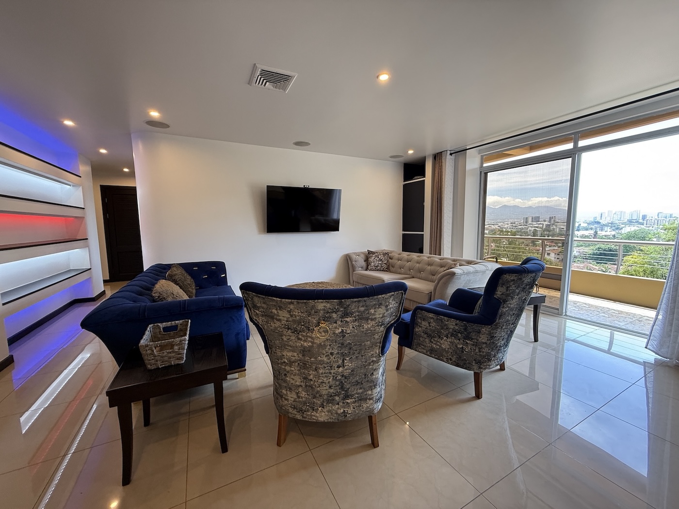 3 bed Apartment For Sale in Escazu, San Jose - thumb 6