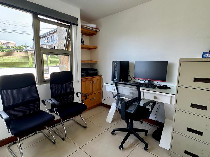 3 bed Single Family Homes For Sale in Grecia, Alajuela - hero 9