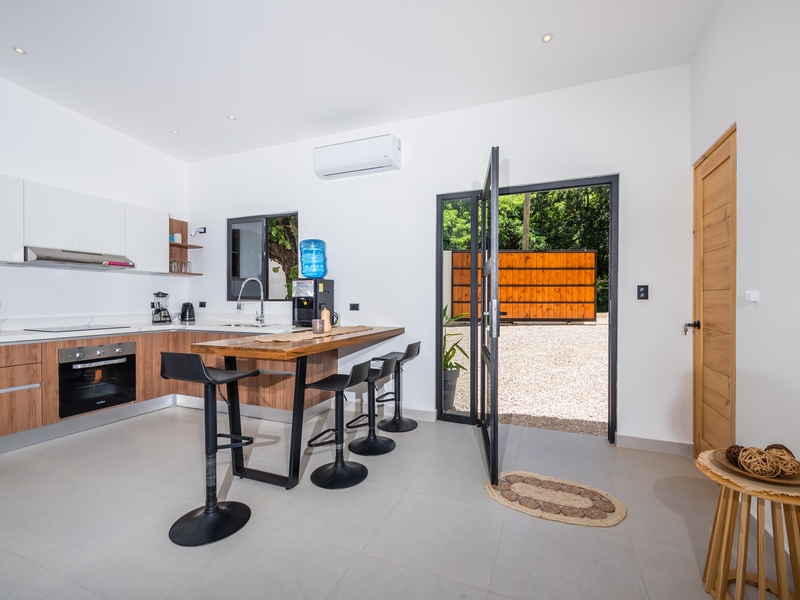 3 bed Single Family Homes For Sale in Tamarindo, Guanacaste - hero 15