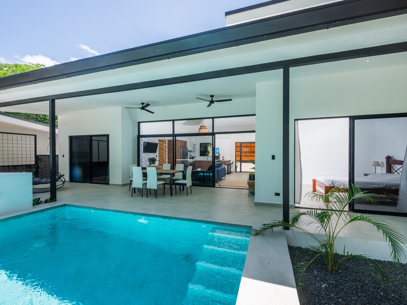 3 bed Single Family Homes For Sale in Tamarindo, Guanacaste - hero 4