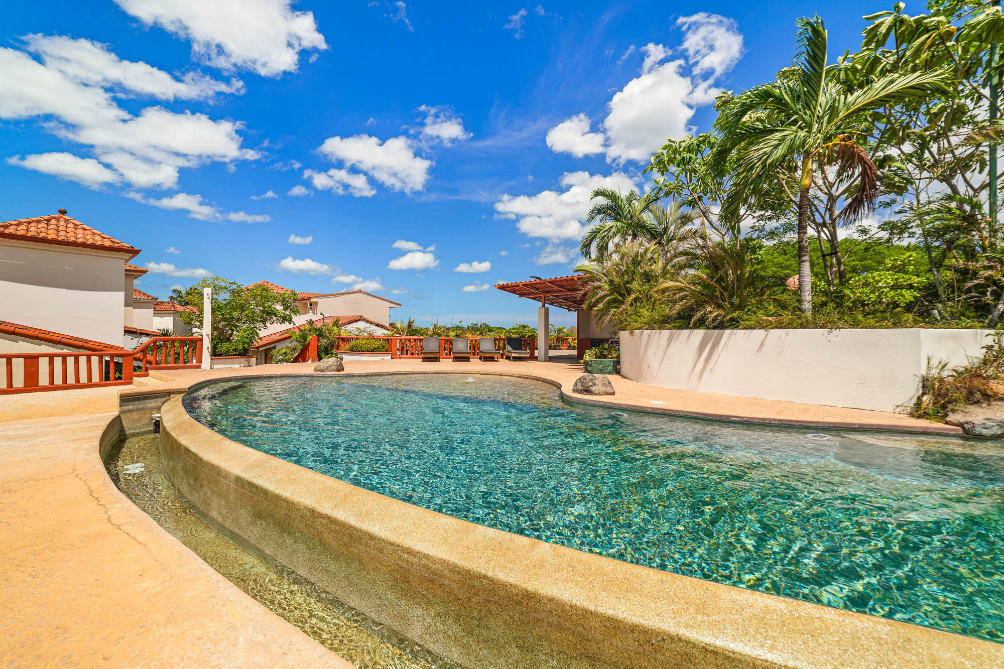 2 bed Condo For Sale in Playa Grande, Guanacaste - thumb 19