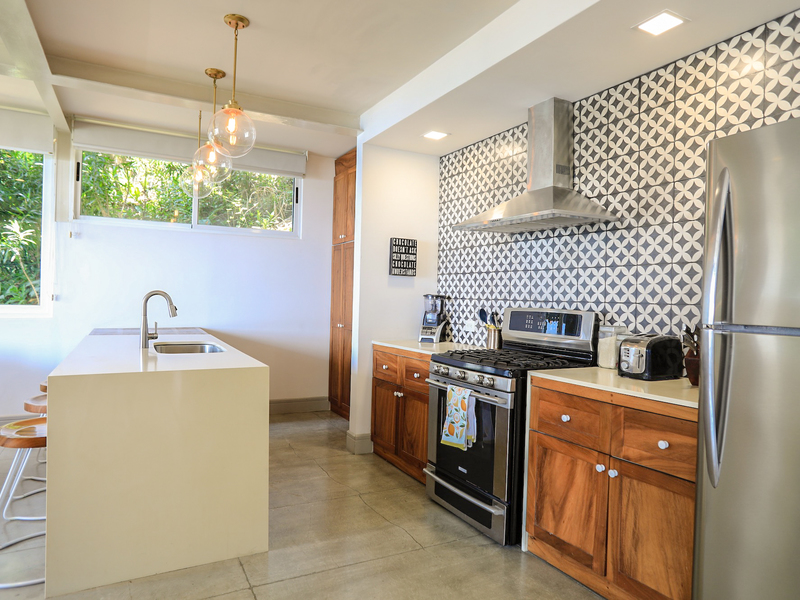 3 bed Single Family Homes For Sale in Santa Teresa, Puntarenas - hero 3