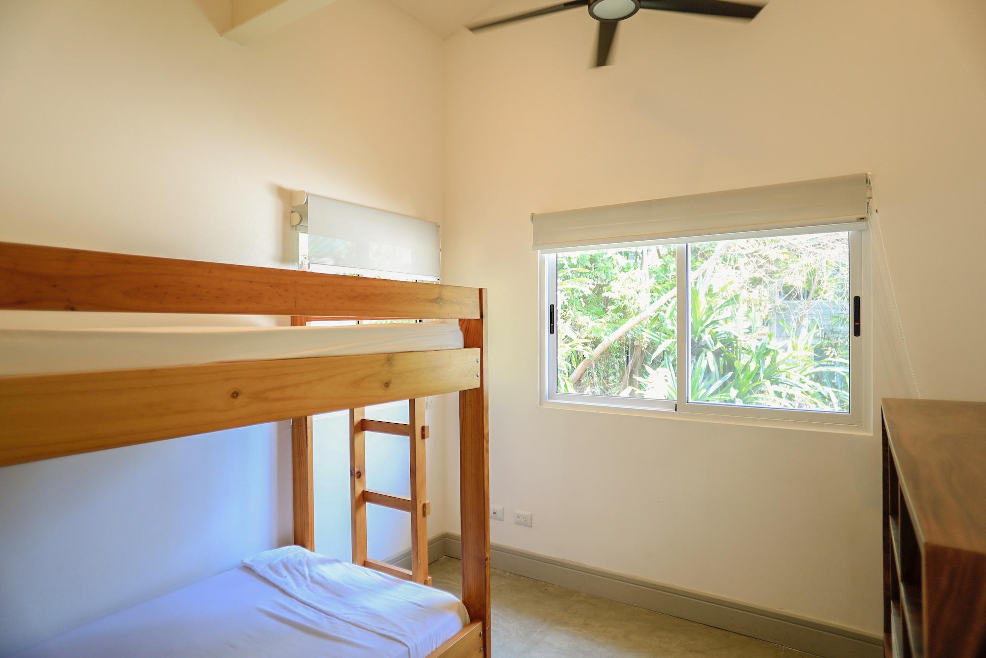 3 bed Single Family Homes For Sale in Santa Teresa, Puntarenas - thumb 17