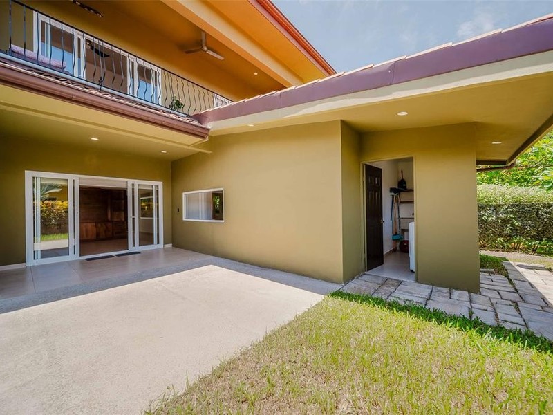 4 bed Single Family Homes For Sale in Herradura, Puntarenas - hero 18