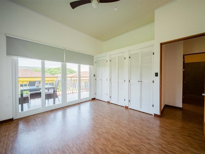 4 bed Single Family Homes For Sale in Herradura, Puntarenas - hero 20