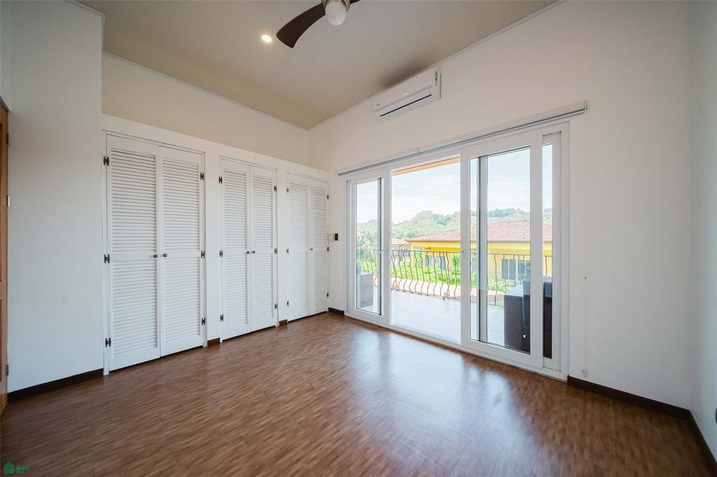 4 bed Single Family Homes For Sale in Herradura, Puntarenas - thumb 25