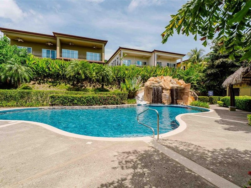 4 bed Single Family Homes For Sale in Herradura, Puntarenas - hero 29