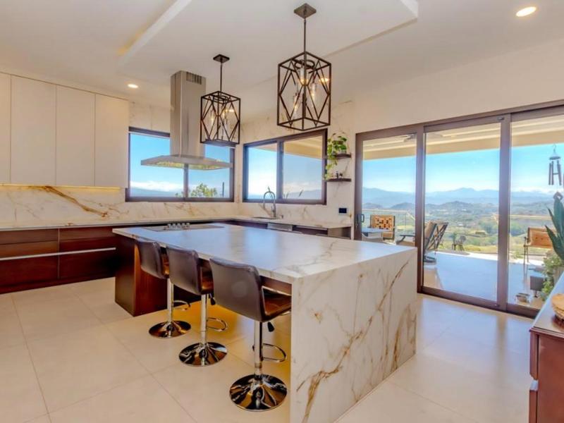 4 bed Single Family Homes For Sale in Atenas, Alajuela - hero 10