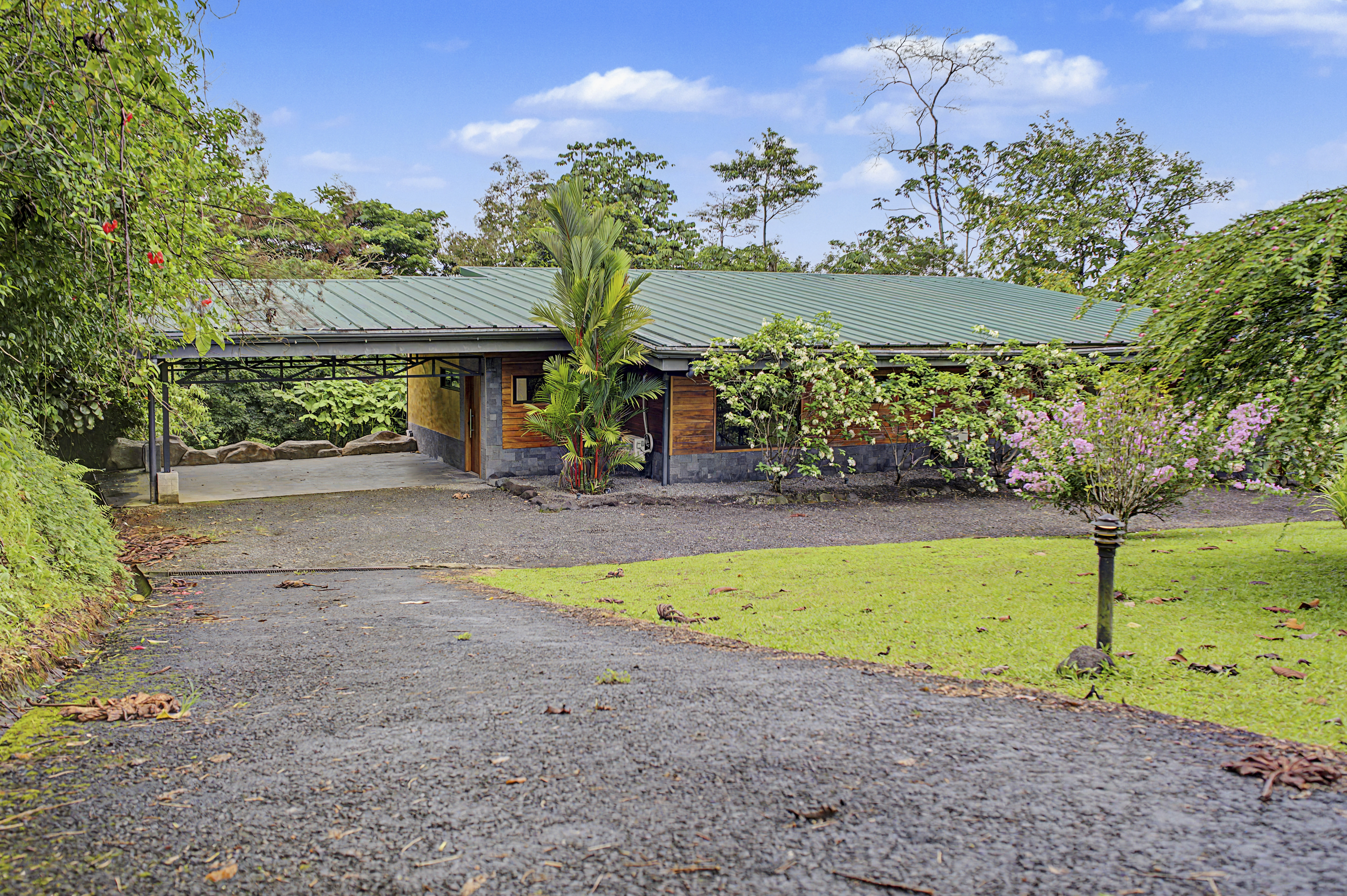 3 bed Single Family Homes For Sale in La Fortuna, Alajuela - thumb 17