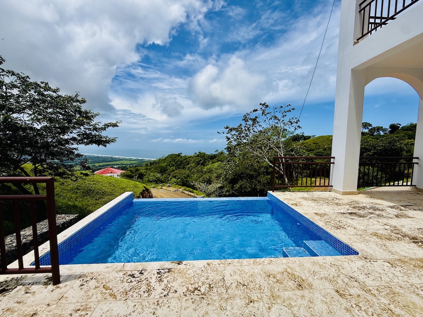 6 bed Single Family Homes For Sale in Playa Hermosa, Puntarenas - thumb 10