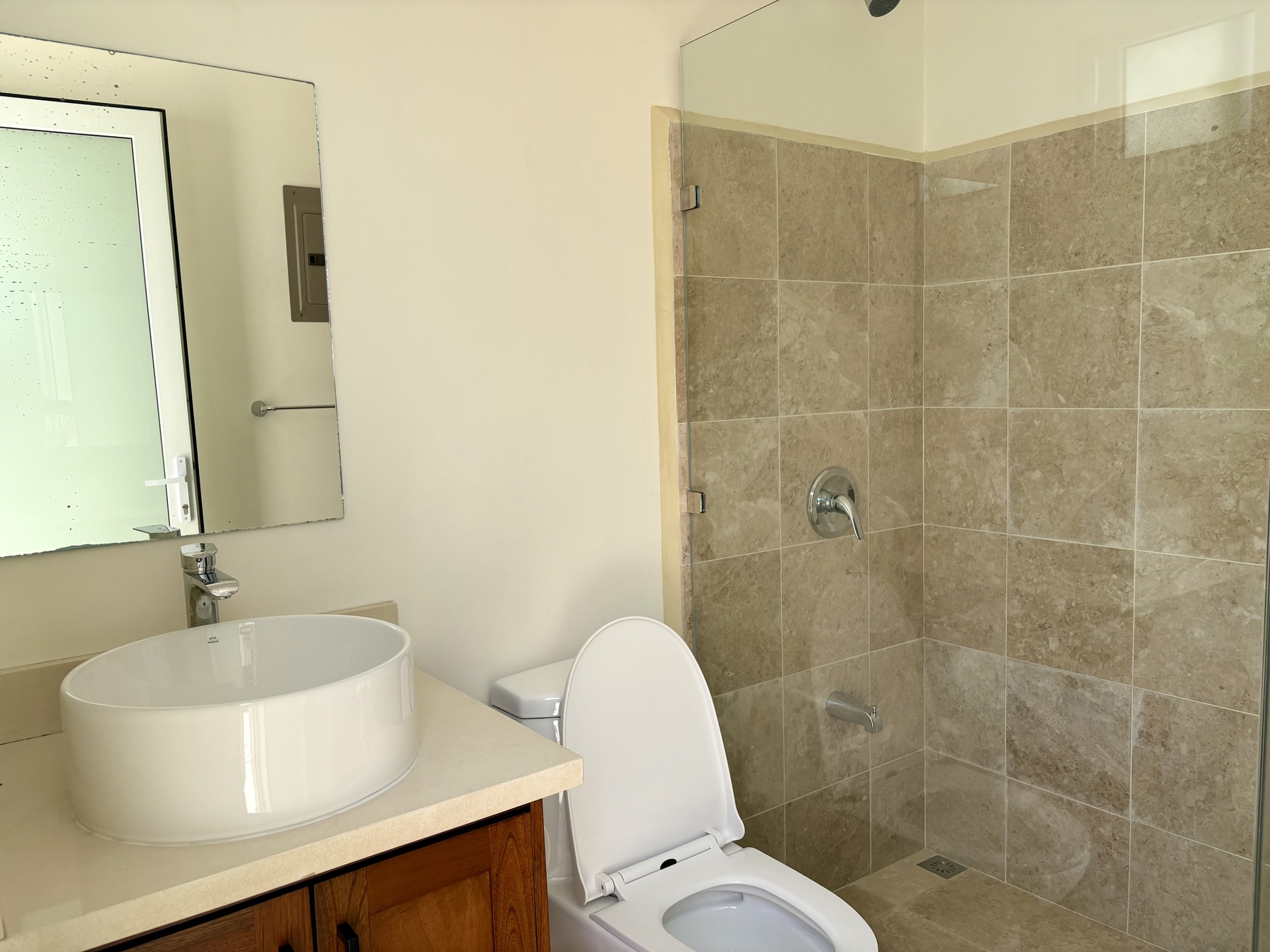 6 bed Single Family Homes For Sale in Playa Hermosa, Puntarenas - thumb 13