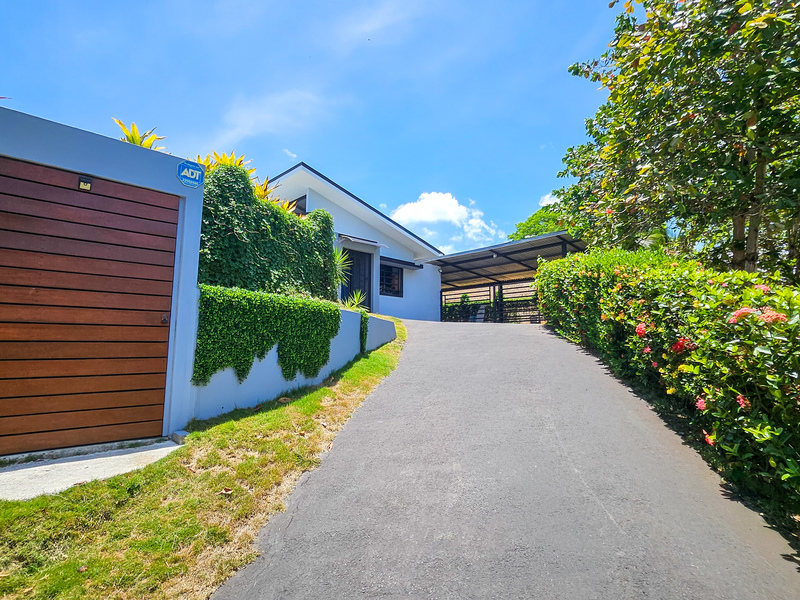 3 bed Single Family Homes For Sale in Esterillos, Puntarenas - 1