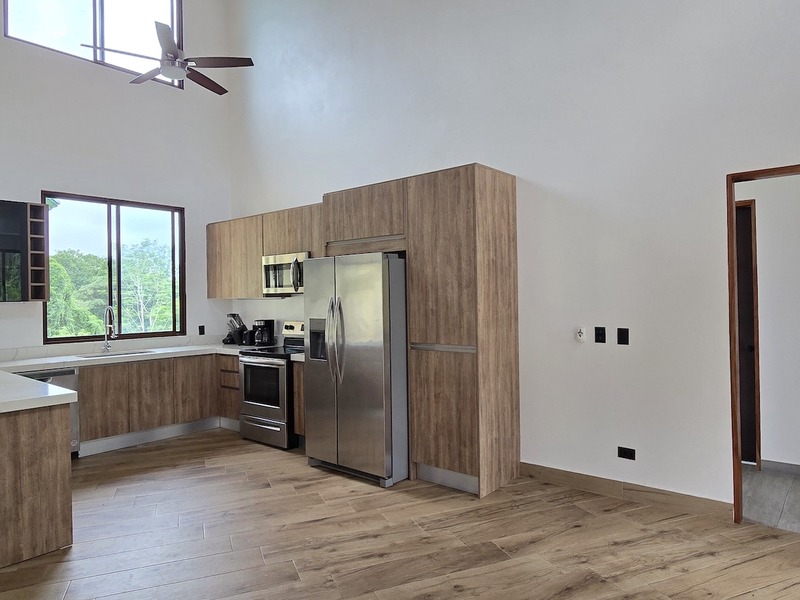 3 bed Single Family Homes For Sale in Quepos, Puntarenas - hero 5