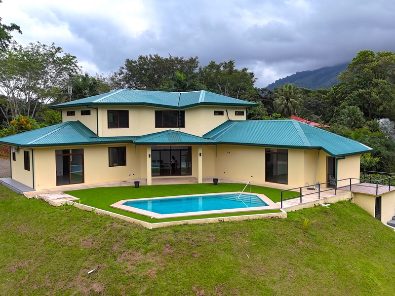 3 bed Single Family Homes For Sale in Quepos, Puntarenas - 1