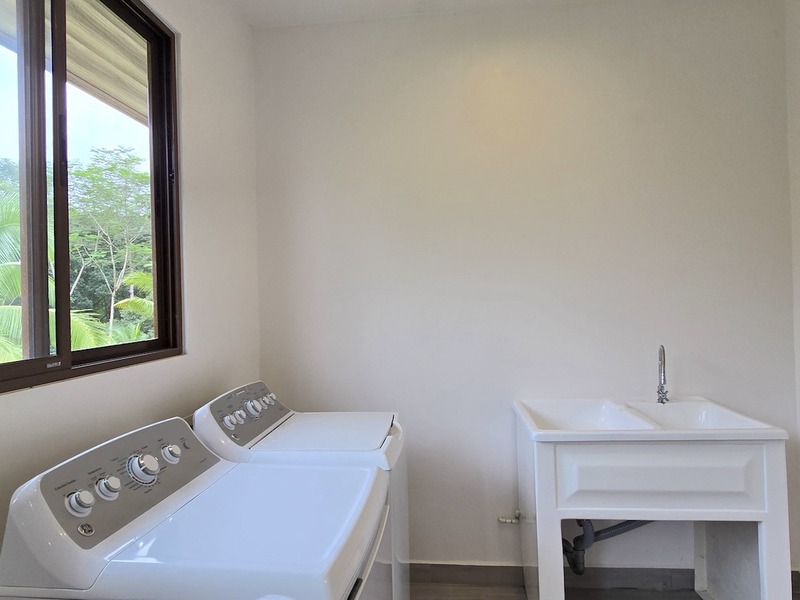 3 bed Single Family Homes For Sale in Quepos, Puntarenas - hero 15