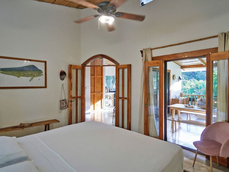 3 bed Single Family Homes For Sale in Santa Teresa, Puntarenas - hero 18
