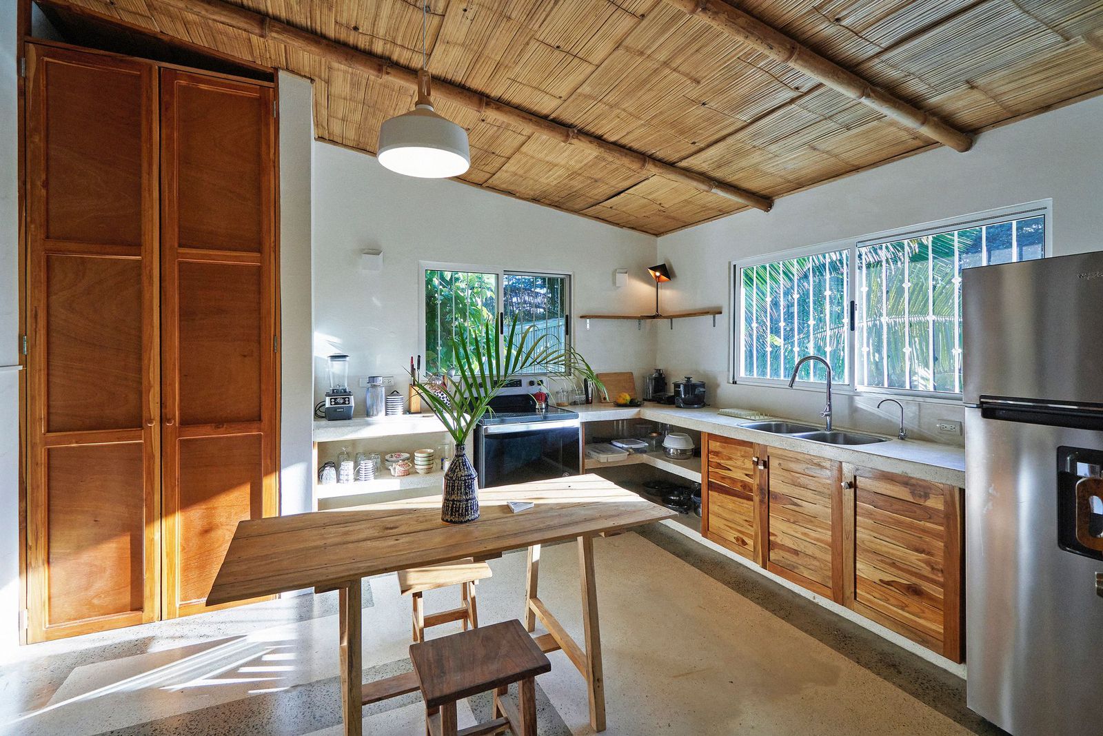 3 bed Single Family Homes For Sale in Santa Teresa, Puntarenas - thumb 10