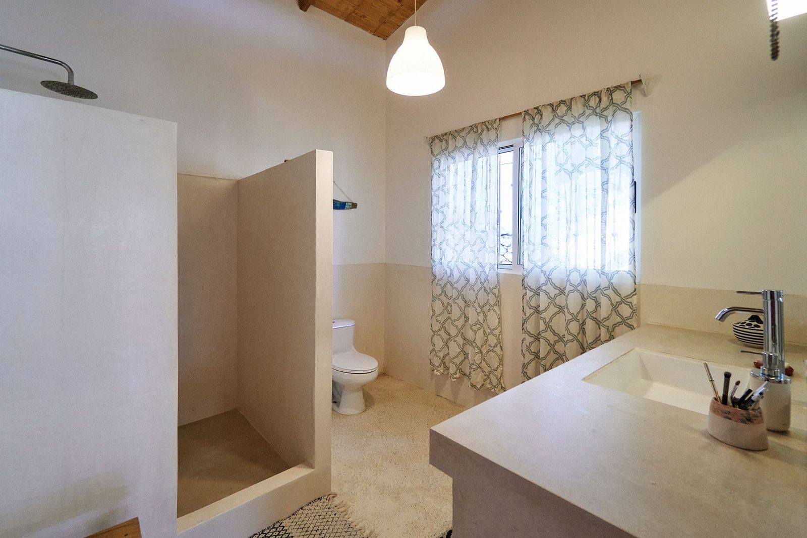 3 bed Single Family Homes For Sale in Santa Teresa, Puntarenas - thumb 19