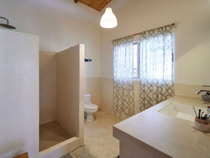 3 bed Single Family Homes For Sale in Santa Teresa, Puntarenas - hero 19