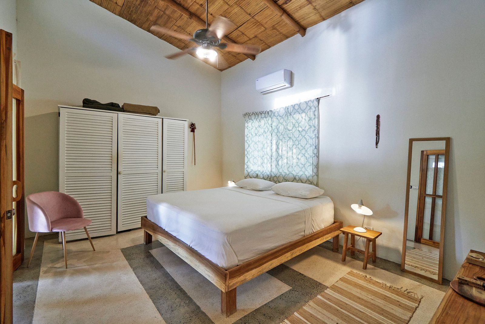 3 bed Single Family Homes For Sale in Santa Teresa, Puntarenas - thumb 16