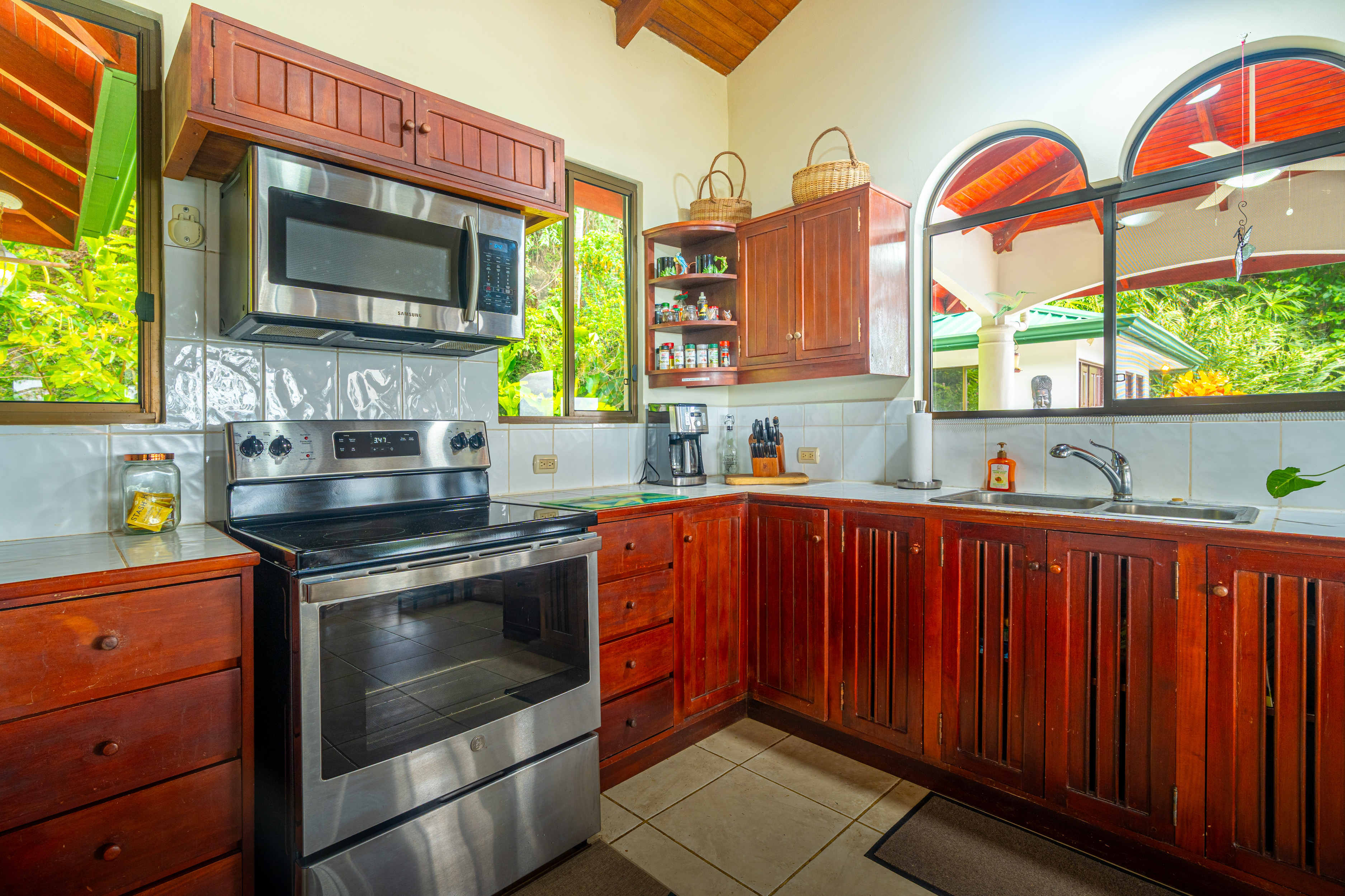 2 bed Single Family Homes For Sale in Ojochal, Puntarenas - thumb 19