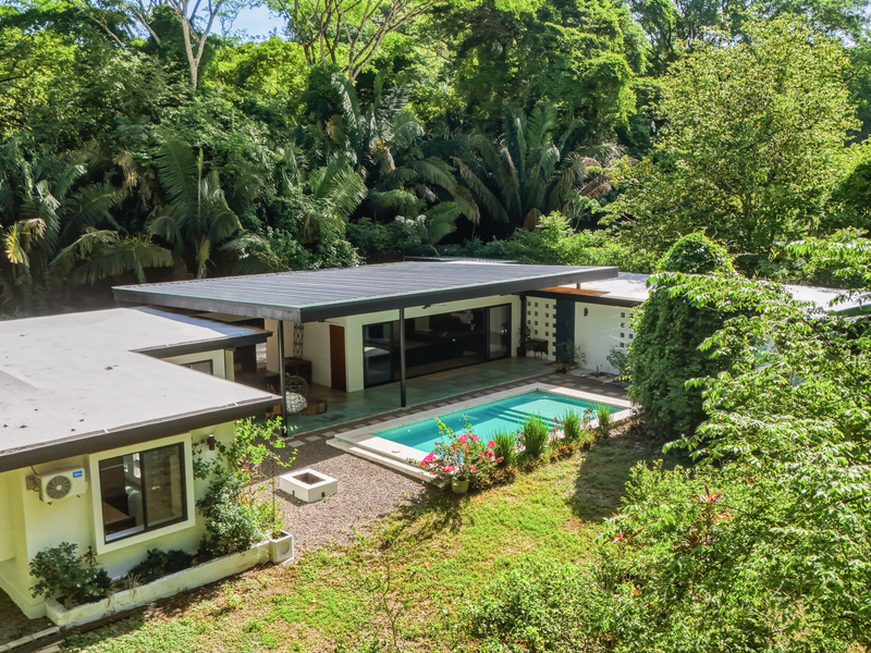 10 bed Single Family Homes For Sale in Samara, Guanacaste - 1