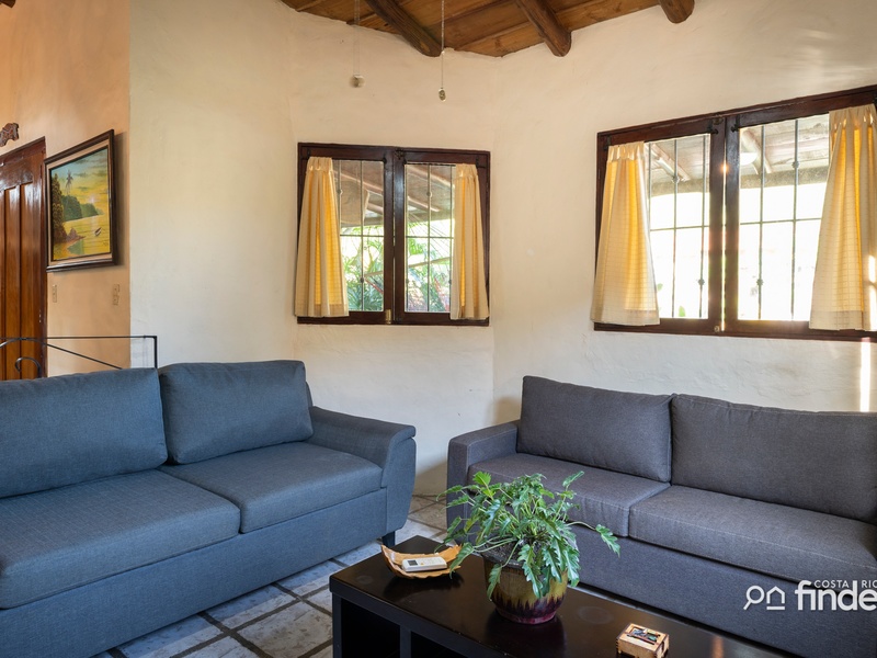 3 bed Single Family Homes For Sale in Playa Hermosa, Puntarenas - hero 9