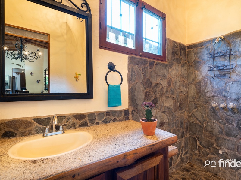 3 bed Single Family Homes For Sale in Playa Hermosa, Puntarenas - hero 18
