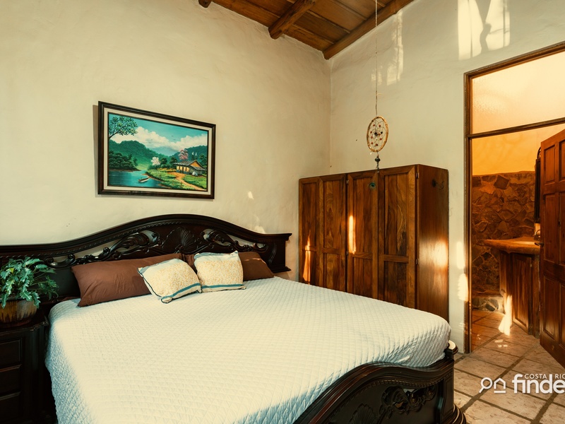 3 bed Single Family Homes For Sale in Playa Hermosa, Puntarenas - hero 6