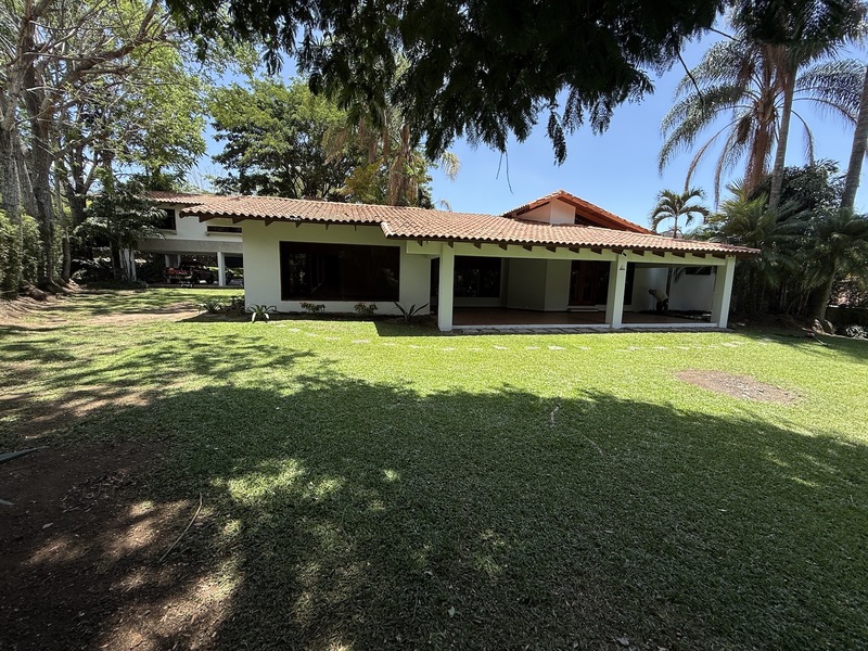 5 bed Single Family Homes For Sale in Jaboncillo, San Jose - 1