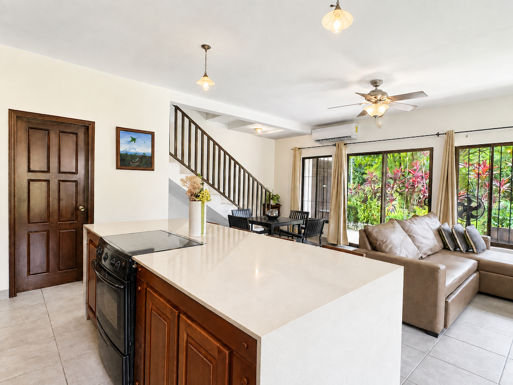 2 bed Condo For Sale in Quepos, Puntarenas - thumb 7