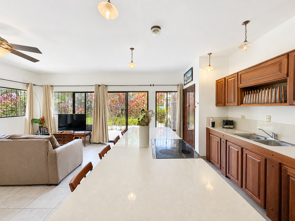 2 bed Condo For Sale in Quepos, Puntarenas - thumb 6