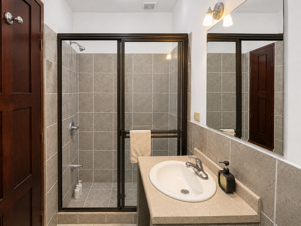 2 bed Condo For Sale in Quepos, Puntarenas - thumb 10