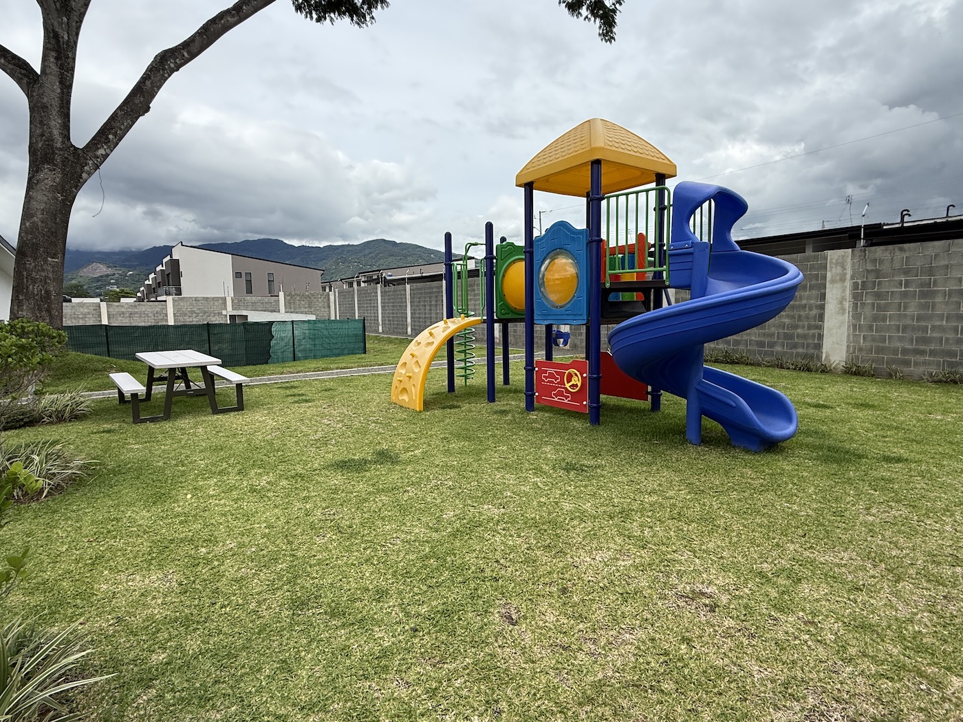 2 bed Single Family Homes For Sale in Santa Ana, San Jose - thumb 22