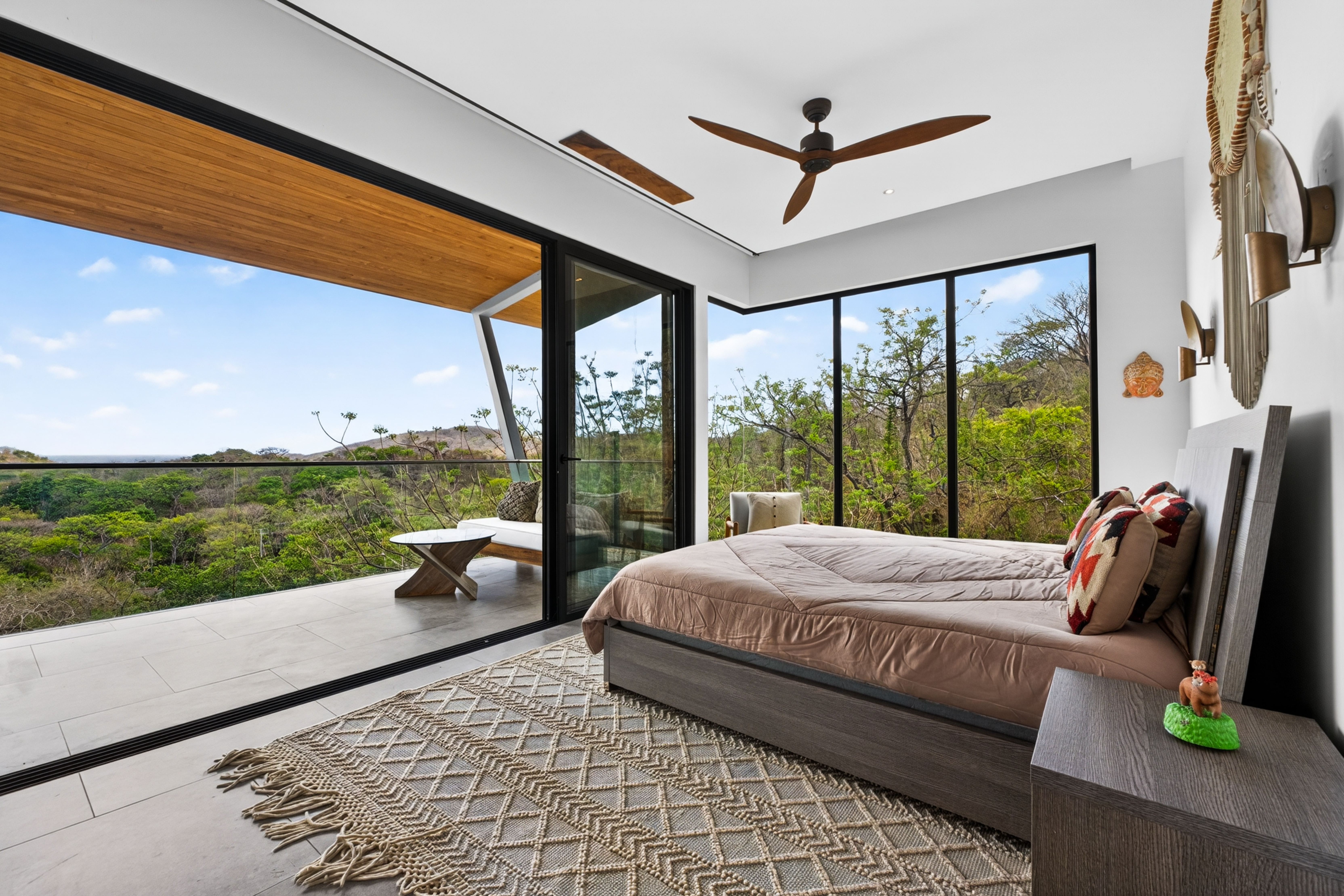 6 bed Single Family Homes For Sale in Playa Grande, Guanacaste - thumb 9