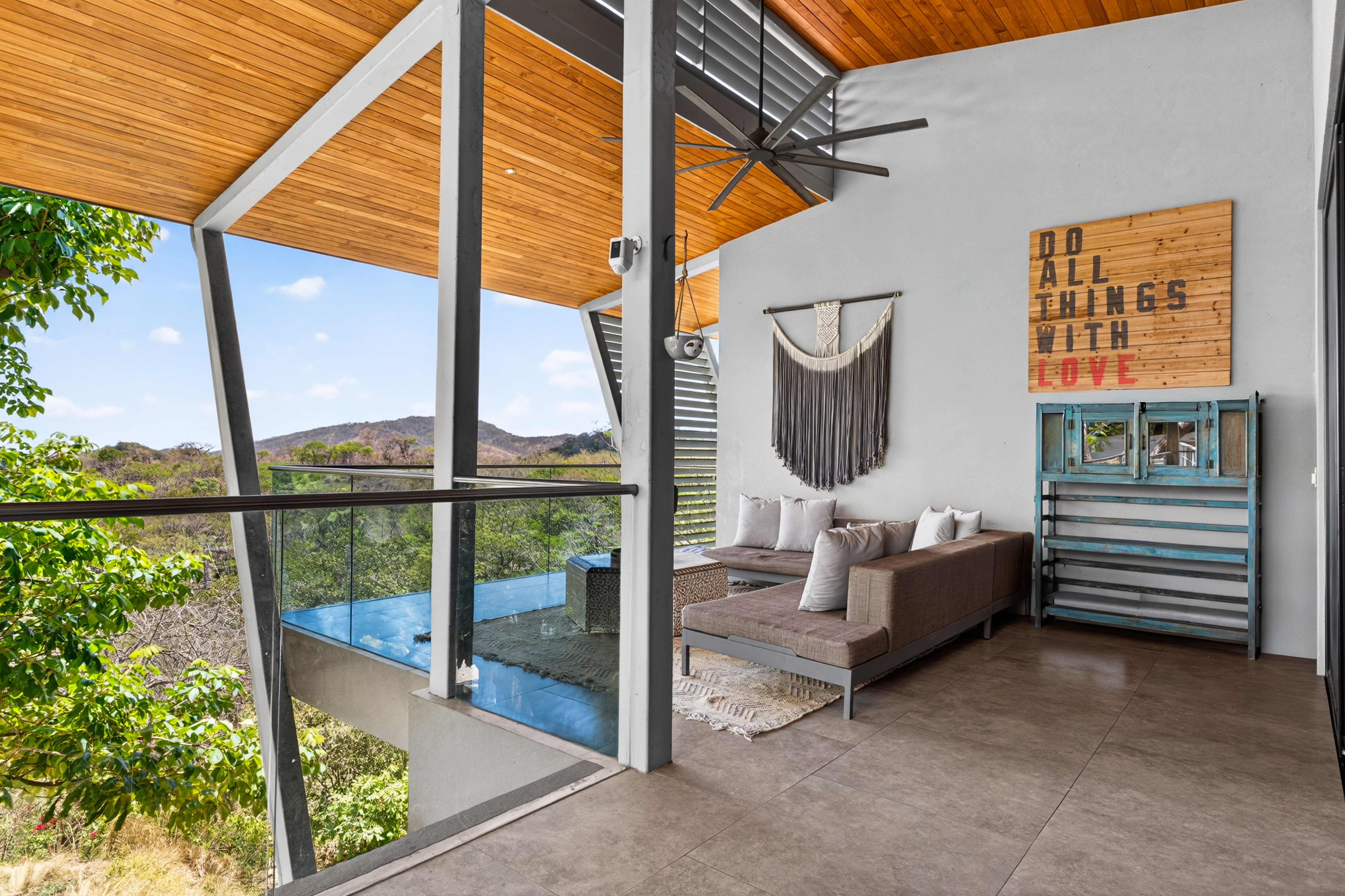 6 bed Single Family Homes For Sale in Playa Grande, Guanacaste - thumb 7