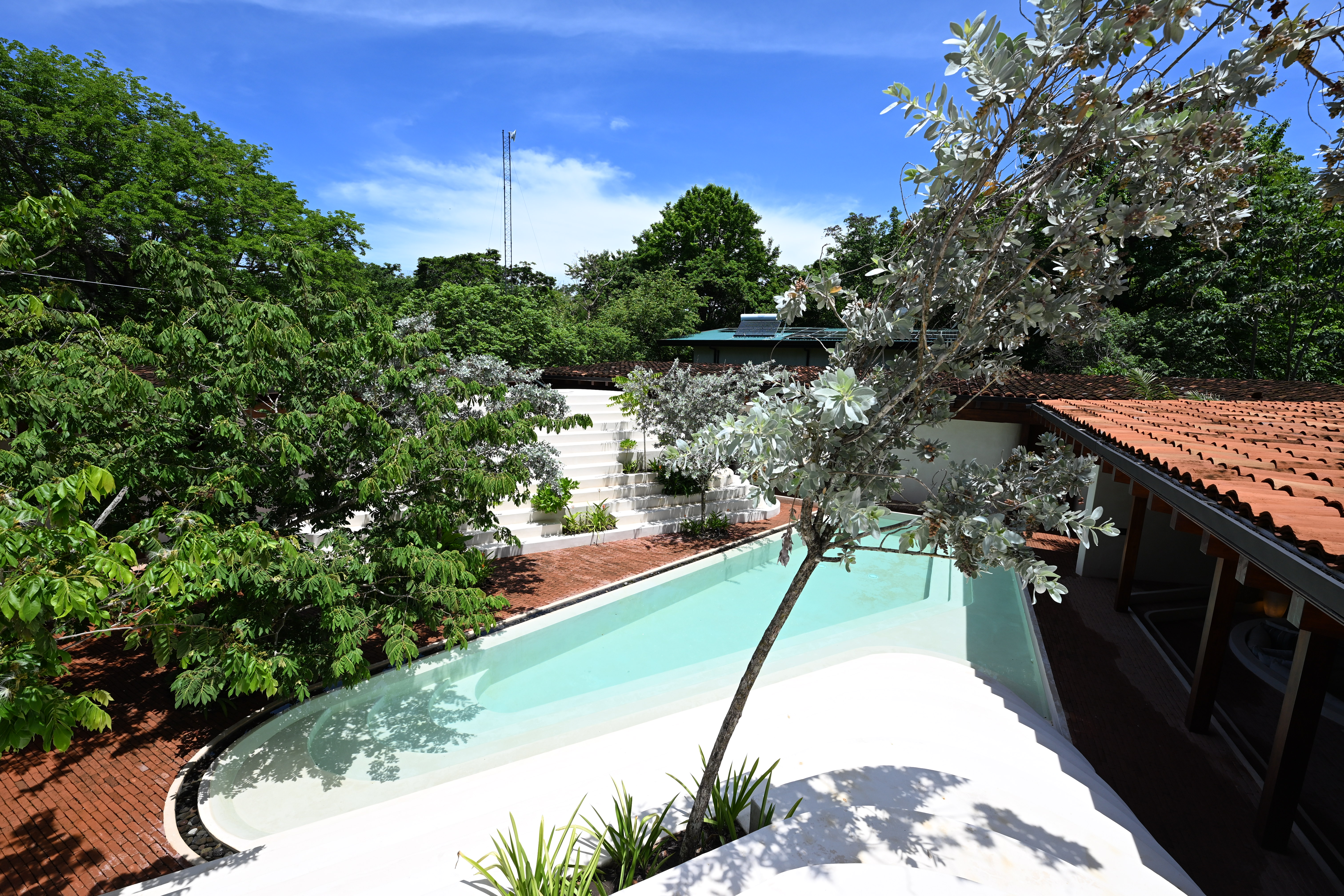 5 bed Single Family Homes For Sale in Playa Hermosa Santa Teresa, Puntarenas - thumb 7